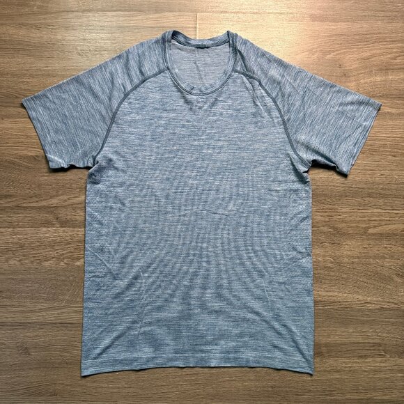 Lululemon Men's Metal Vent Tech Surge Short Sleeve - Light Blue - Picture 2 of 8